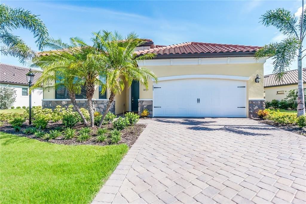 Home for sale in Lakewood Ranch, Florida